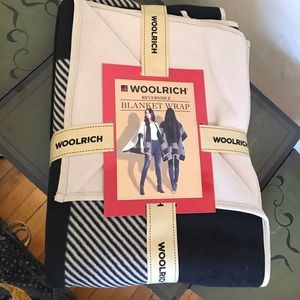 Woolrich reversible blanket wrap